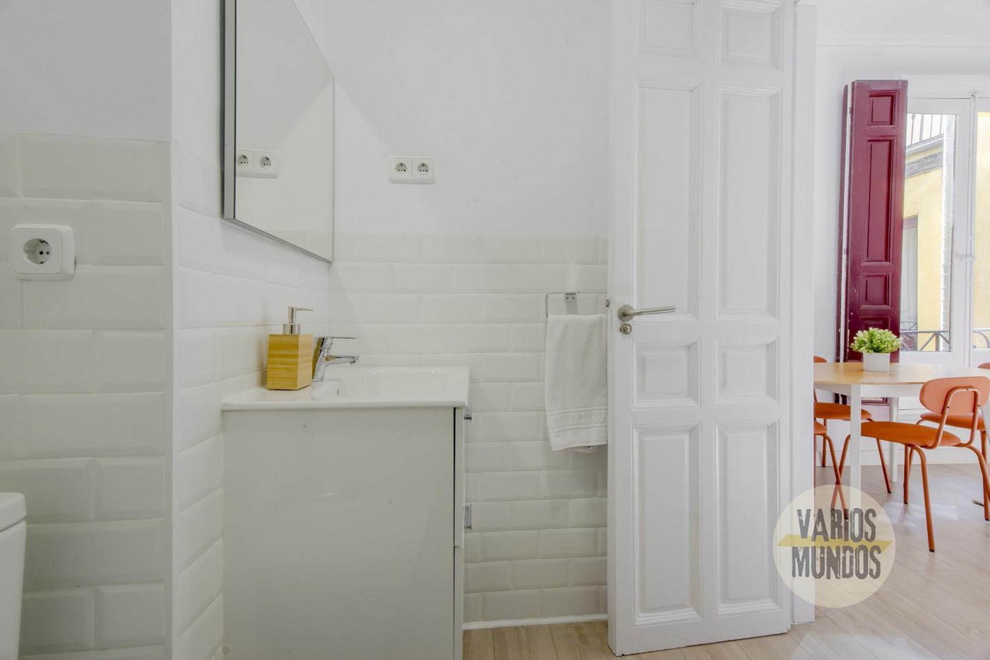 מדריד Elegant Apt Para 4Pax En Las Letras-Cortes מראה חיצוני תמונה